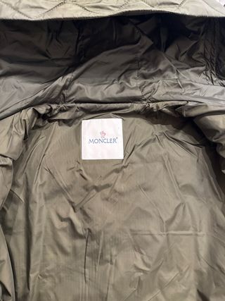 Chaqueta Moncler verde y marrón con capucha