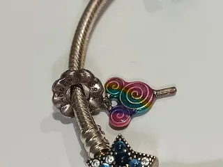 Pandora varios Charms