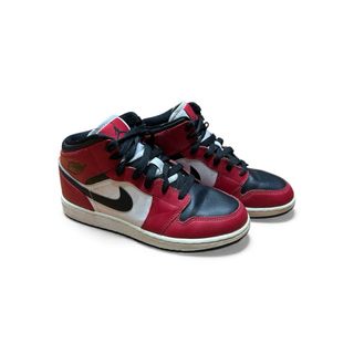 Jordan 1 Mid Chicago Toe