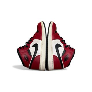 Jordan 1 Mid Chicago Toe