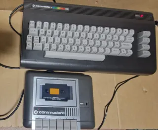 Commodore 16 + Datasette