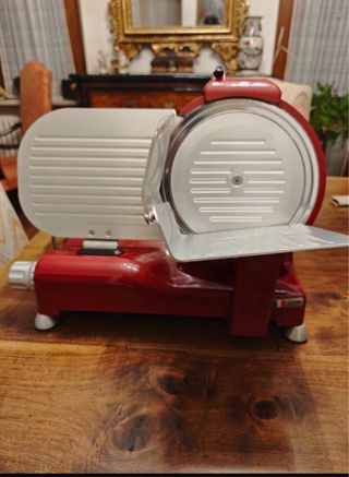 Affettatrice professionale rossa RGV