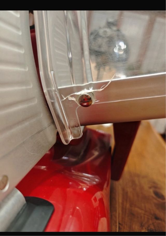 Affettatrice professionale rossa RGV