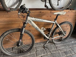 Bicicleta Specialized HardRock Gris