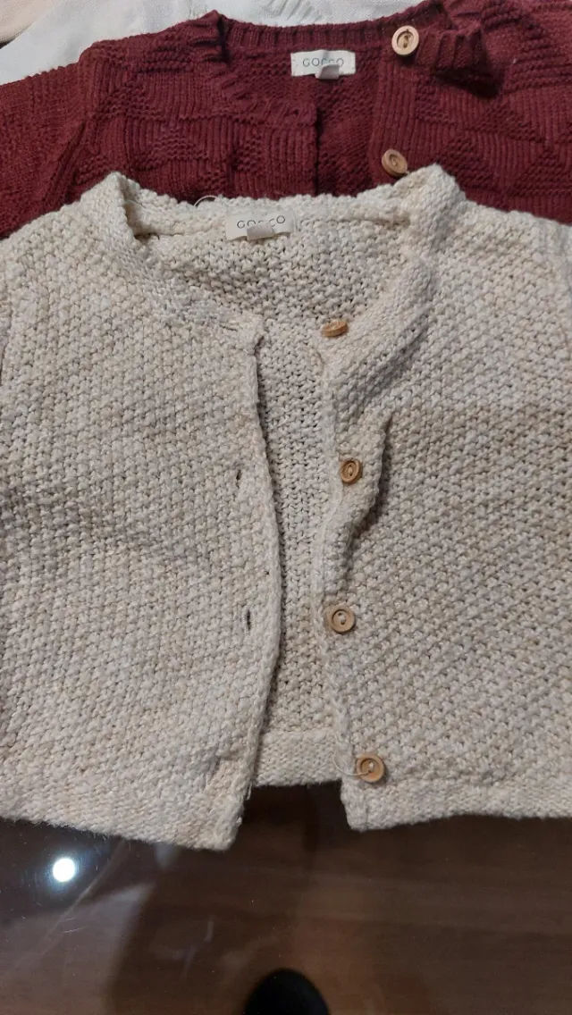 Lote 4 boleros Gocco y conjunto 6-9 meses