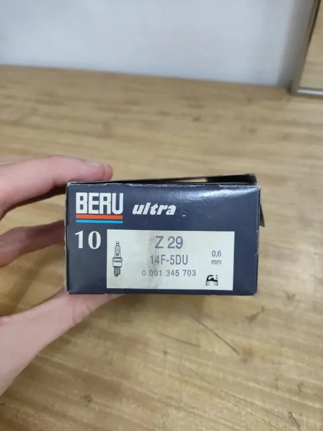 2 Velas de Ignição BERU ultra Z 29 14F-5DU 0.6mm