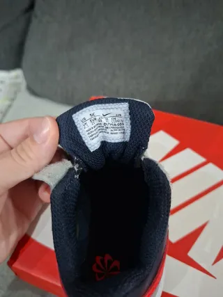 Deportivas Nike bebé talla 21