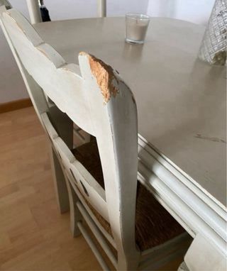 Mesa y 4 Sillas Comedor