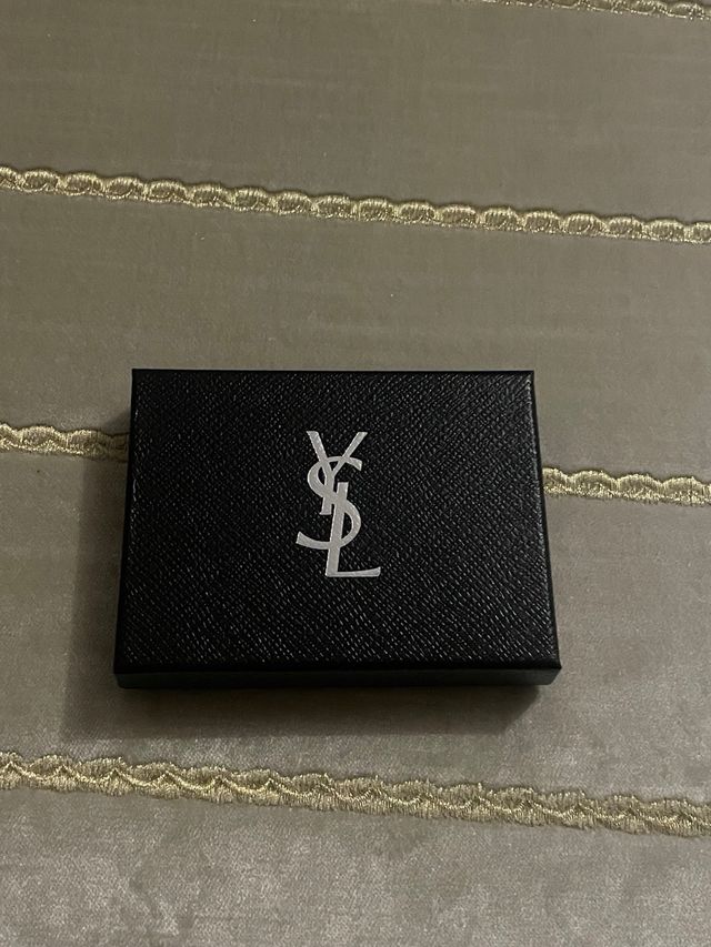 Tarjetero YSL Negro y Dorado