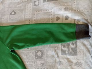 Felpa con cappuccio e bottoni verde Tg L