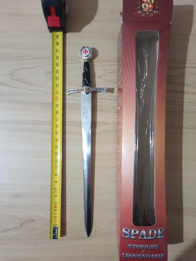 Spada miniatura