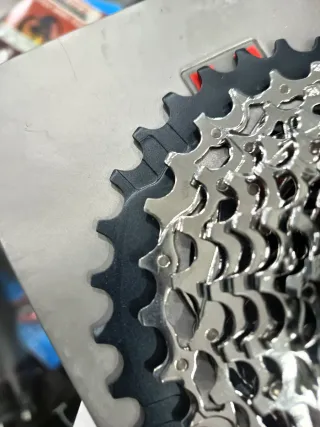 Cassette SRAM FORCE AXS 12v 10/33