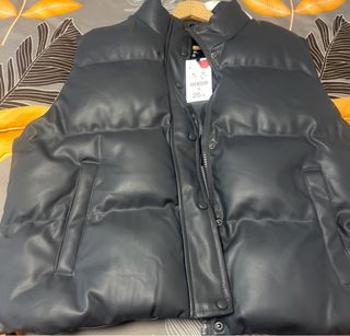 Chaleco Corto Gris,efecto piel,de abrigo