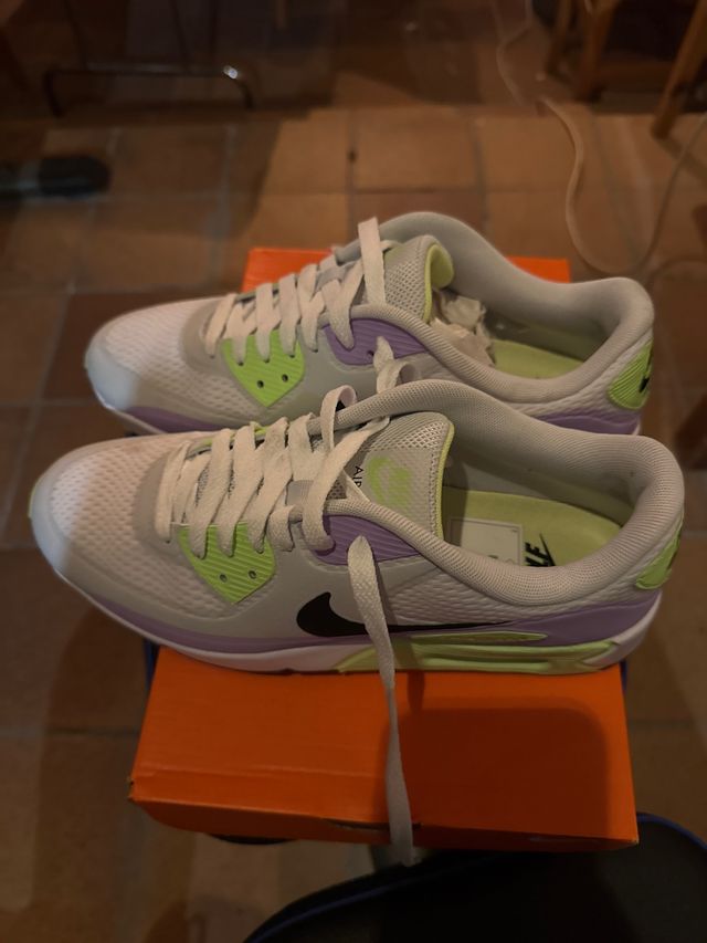 Nike Air Max 90 G Talla 41 Verde/Blanco