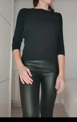 Jersey Negro Espalda Abierta Lazo Talla S