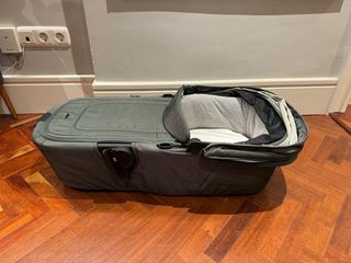 Capazo Joolz Aer+ in verde foresta