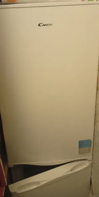 Nevera pequeña Candy