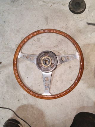 Volante Nardi Madera y Aluminio