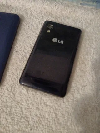 3 cellulari Alcatel, ZTE e LG per pezzi