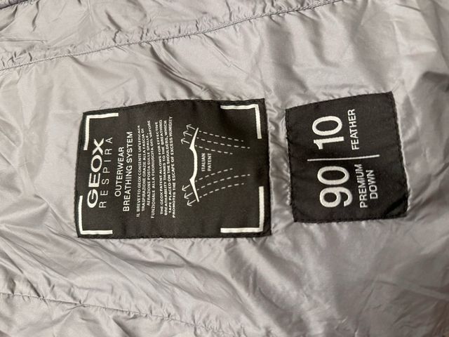 Abrigo Geox plumífero com capuz