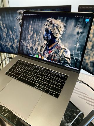 MacBook Pro 32GB i7 500GB