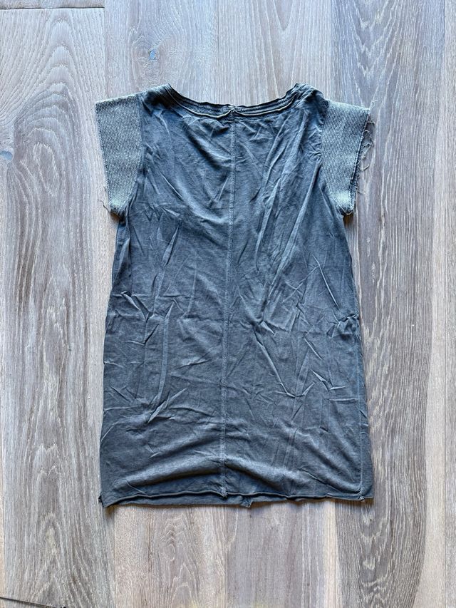 Camiseta Replay gris manga corta lentejuelas