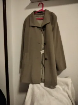 Abrigo Marc Speaker Talla 42 gris