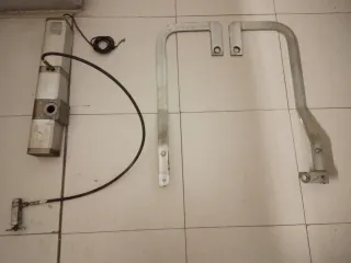 Motor para puertas basculantes, soportes y central