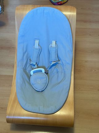 Mecedora bebé madera diseño sueco