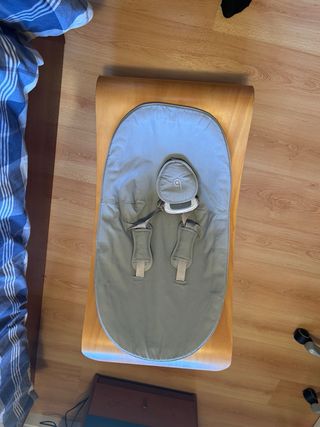 Mecedora bebé madera diseño sueco