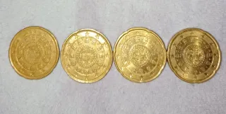 4 Monedas de Colección Doradas. Portugal.