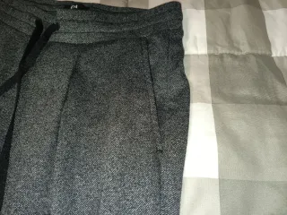 Pantalón C&A Gris