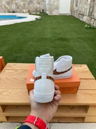 Nike Blazer Mid 77 Leopardo Talla 38.5