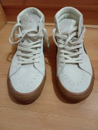 Zapatillas Vans Beige y Marrón