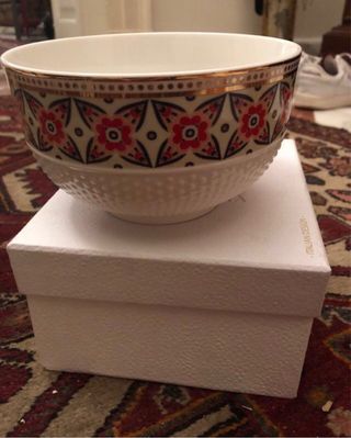 Ciotola Baci in porcellana bianca e oro