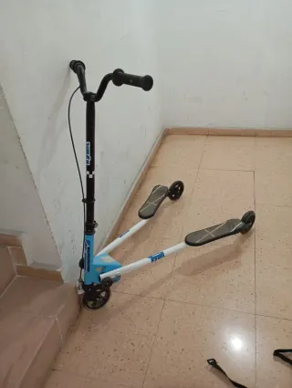 Patinete 3 Ruedas Azul y Blanco