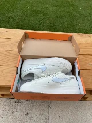 Nike Blazer Plataforma Blancas Talla 38