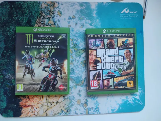 Xbox One S 1TB + 4 Juegos