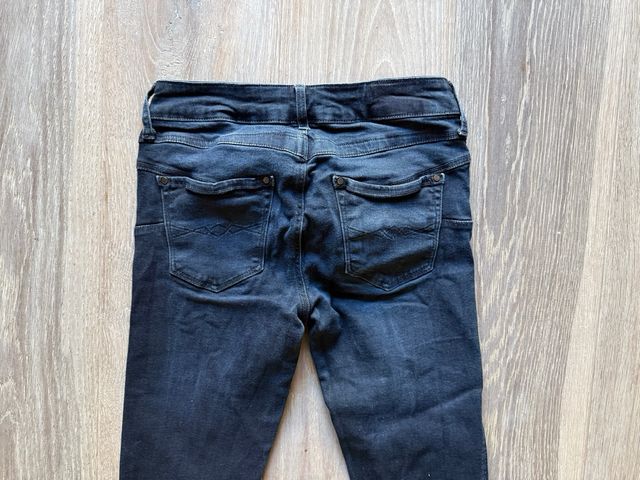 Pantalón pitillo push up Mango azul oscuro