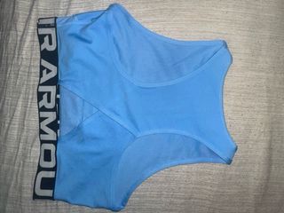 Top deportivo Under Armour azul