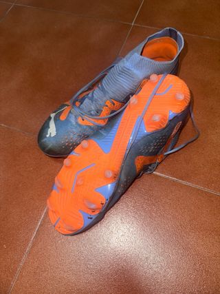 Botas de fútbol Nike Talla 43 y puma 43