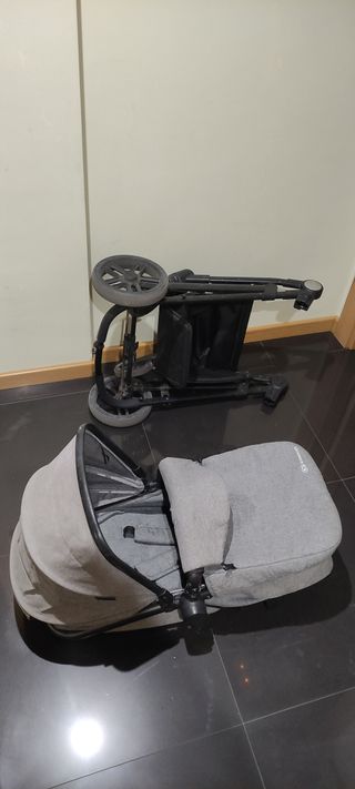 Carrito de bebé Kinderkraft Juli