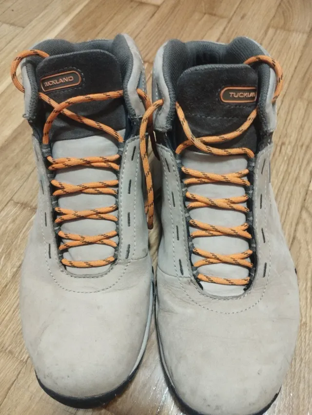 Botas de cuero gore tex hombre .43 Tuckland.