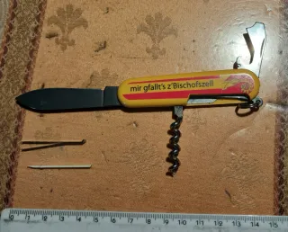 Coltelli victorinox 24 euro al pezzo