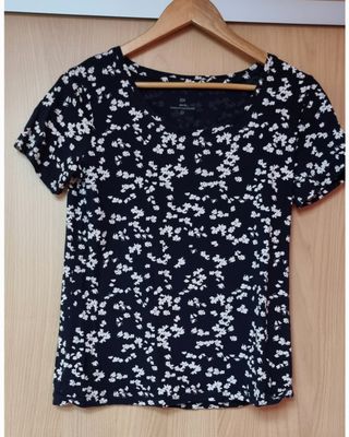 Dos camisetas de la marca CA. Talla L