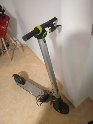 Patinete Eléctrico Gris