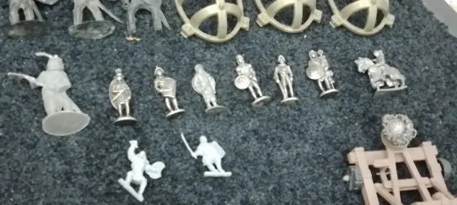 Lote de figuras de cenário medieval para diorama de Belém