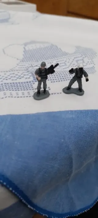 Set di figure medievali per presepe e diorami