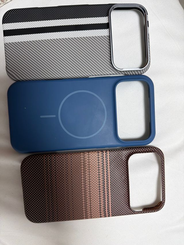 Capas iPhone 17 Pro Max Preta