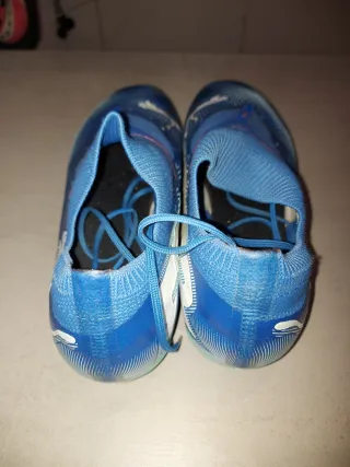 Botas de fútbol pumba